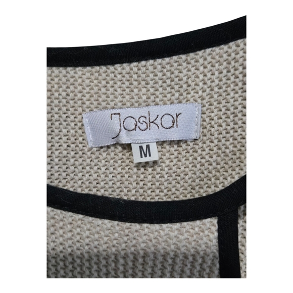 JASKAR Elegant Cream and Black Shrug Sweater, MEDIUM - Picture 3 of 6